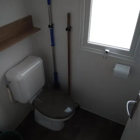 Camping 4 Etoiles Le Lac Des Reves Perols Room photo